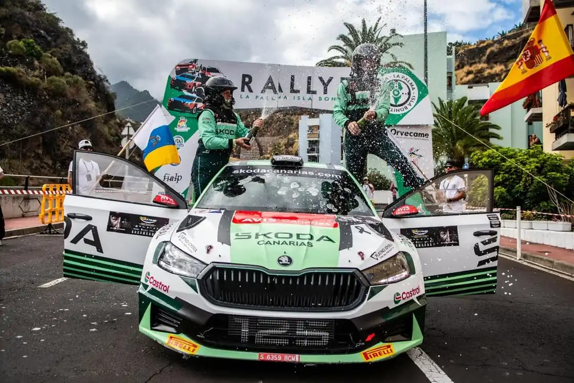 Škoda Canarias celebra en La Palma la victoria de Alexey Lukyanuk y el cuarto título provincial consecutivo de Sergio Fuentes