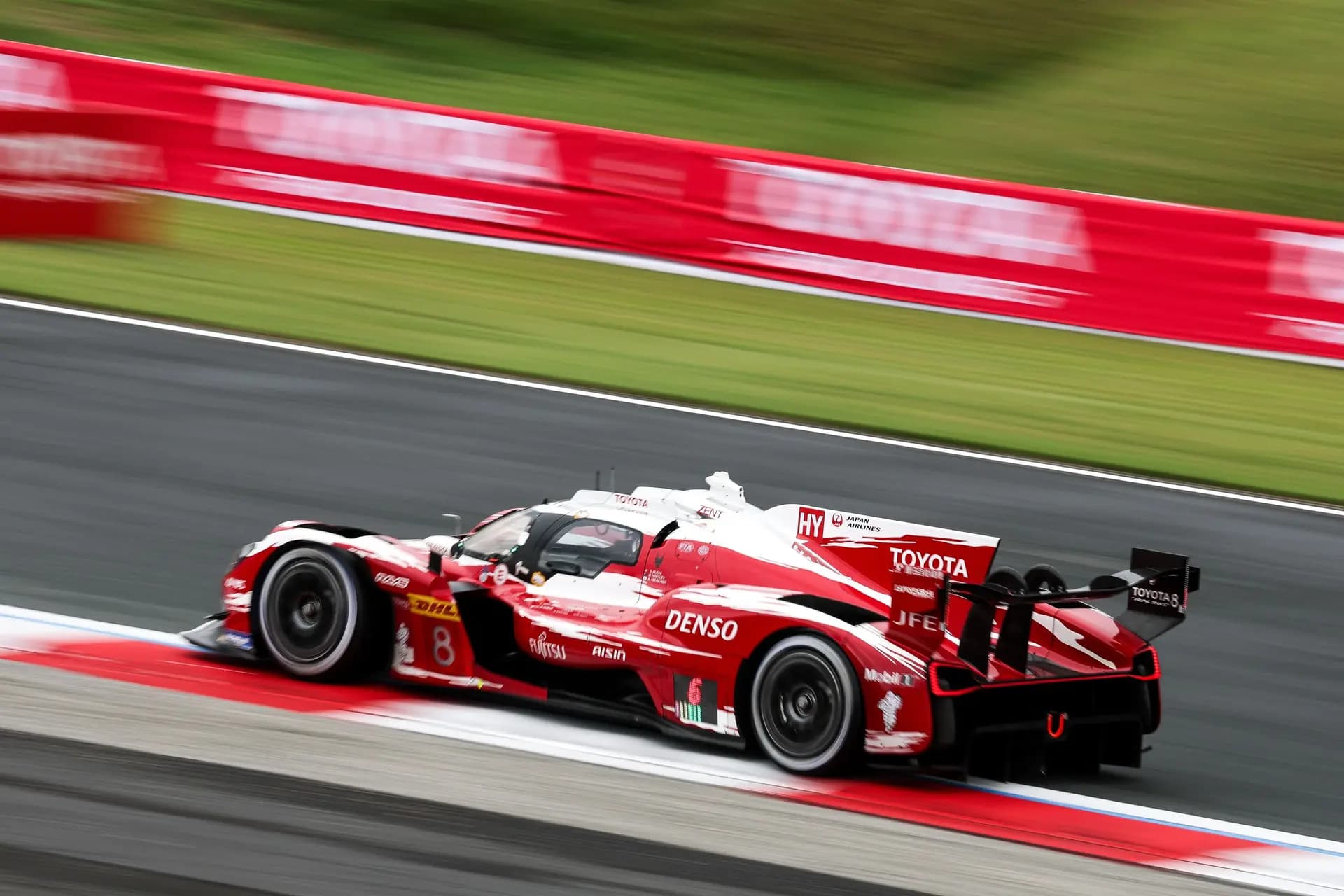 TOYOTA RACING SE CORONA EN CASA EN LAS 6 HORAS DE FUJI